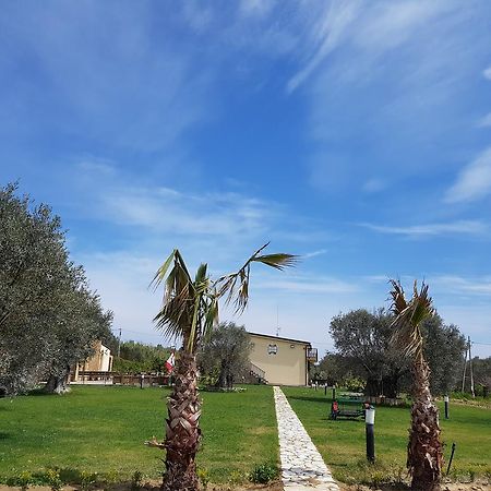 Agriturismo Donna Beatrice Бьанко Экстерьер фото