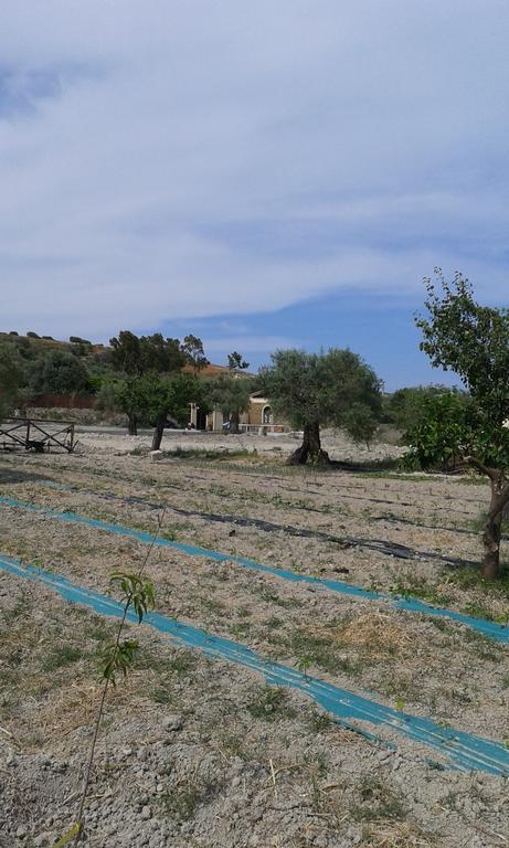 Agriturismo Donna Beatrice Бьанко Экстерьер фото