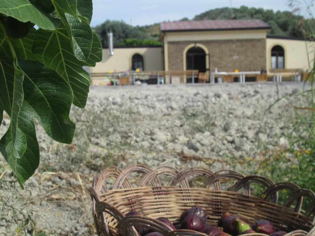 Agriturismo Donna Beatrice Бьанко Экстерьер фото